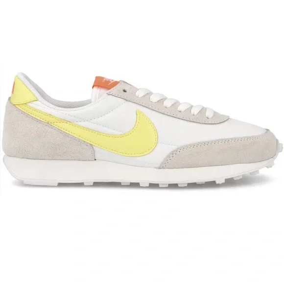 Nike Daybreak Women's Low Pale Ivory Light Citron Casual Sneakers | EUC Size 7.5 - Picture 2 of 8